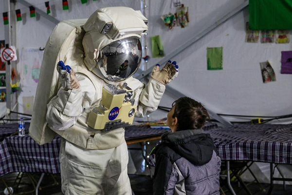 NASA Day Highlights STEM Activities for Hundreds of Afghan Evacuees